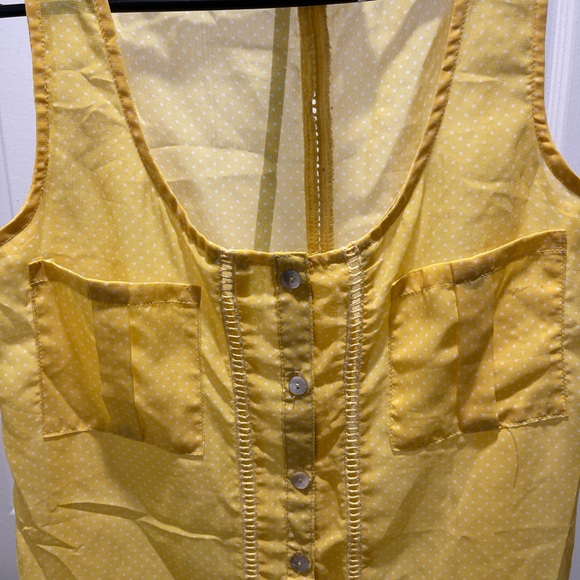 🛑 Xhilaration Yellow Polka Dot Tank Top - Picture 3 of 7